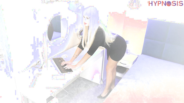 Maxi Lipz - Seductive Blonde Robot Secretary with Red Lips and Long Hair
