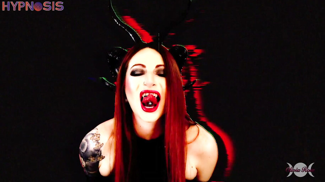 Olivia Rose Fetish - dark side succubus wanna fuck you after dirty talk