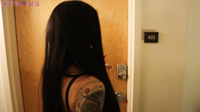 Cubbixoxo - do you wanna try a Vampire blowjob (pov sex video)