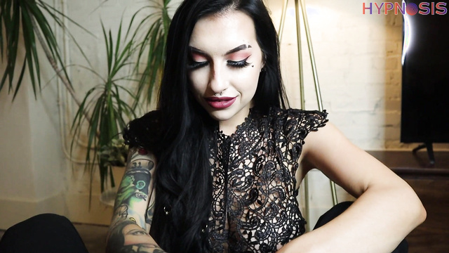 Cubbixoxo - do you wanna try a Vampire blowjob (pov sex video)