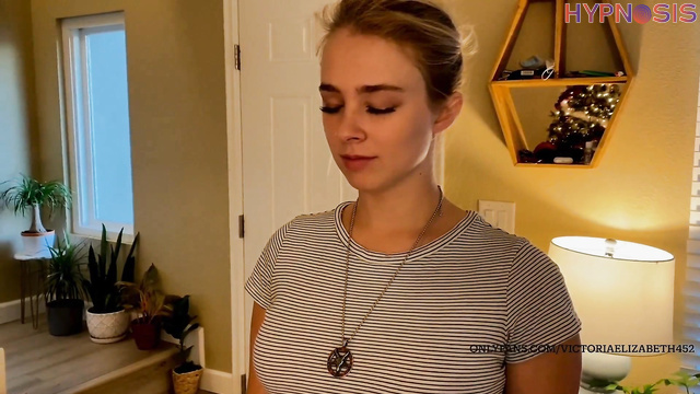 Victoria Mesmerize