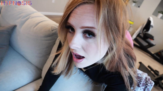Girls Gone Hypnotized - Blair Freezes Mid-Selfie In Time-Stopped Spanking Scene