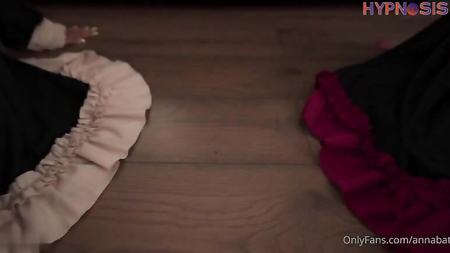 Anna Batman - one guy and two slutty sex dolls (cool home video)
