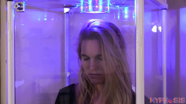 Girls Gone Hypnotized - Shannon's Transformation into a New Girl Under Hypnotic Submission