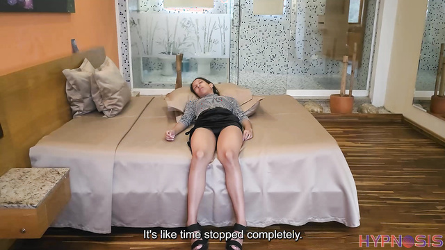 Sam Goodman - Eyla`s Thirteenth Hypnosis Session