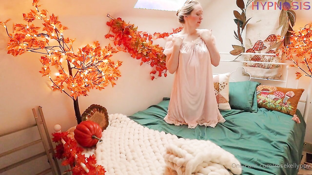 Rose Kelly - Halloween POV Fun With Masturbation & Erotic Toy Delight