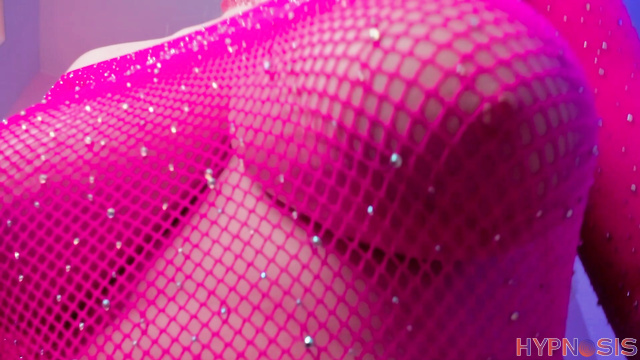AliceWarmHeart - Blonde Shakes Boobs Into Bimbo In Transformative Love Suck-Off