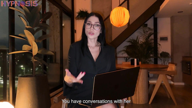Miss Ary - Effective Sex Therapy: Intense Psychologist Gives Striptease and Treatment