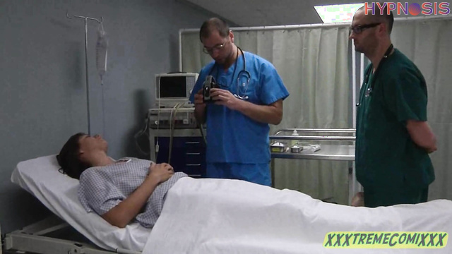 Robomeats - Rilynn Rae Gets Examined and Fucked by Doctors in Hot Time Stop