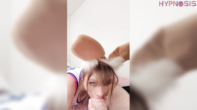 Hypnosis Requests - Blonde Babe EveeStarr Gets Her Shaved Pussy Fucked by Apollostone