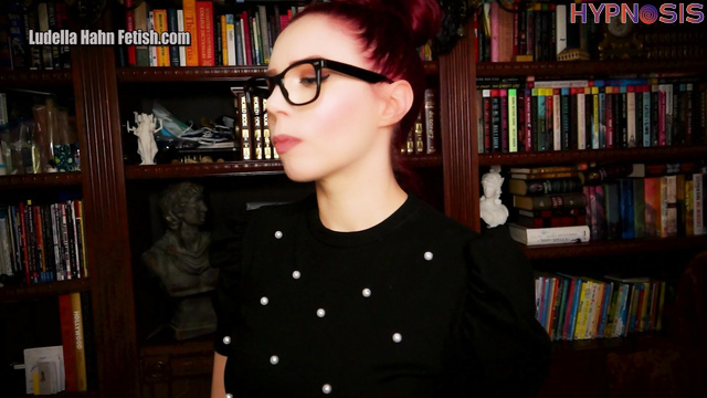 Ludella Hahns Fetish Adventures - Nerdy Ludella's Entrancement App Backfires & Makes Her Obey