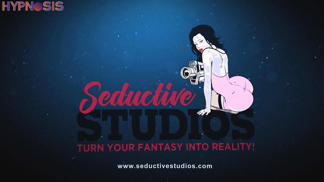 Seductive Studios - Mesmerizing Ring with Maddy Evie