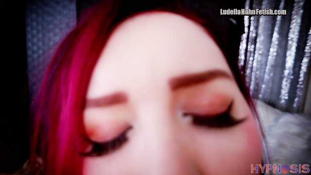 Ludella Hahn Robot