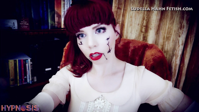 Ludella Hahns Fetish Adventures - Mechanical Doll Wants to Play With You (Halloween Sex Doll with Robotic Movements)