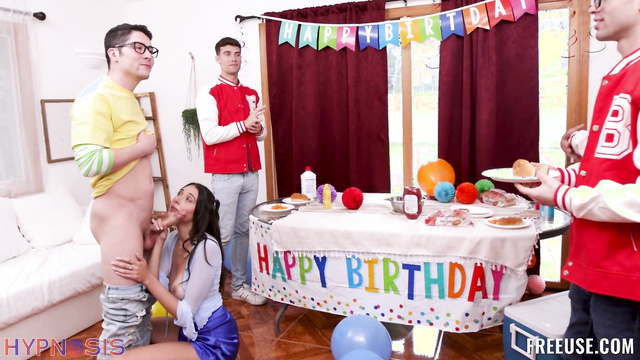 Freeuse Fantasy - Aria Sloane - A depraved Birthday party with full penetration