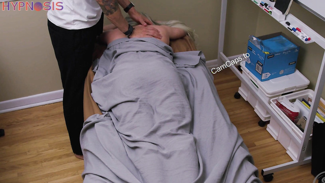 Massage Viper - Hypno Sex Massage Video - Blonde Gets Fingered