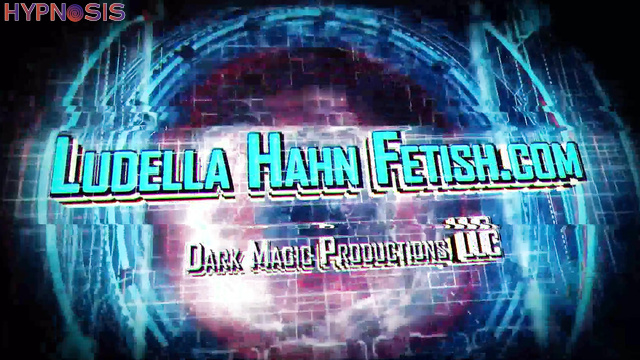 Ludella Hahns Fetish Adventures - Discover the pleasures of a curvy fembot companion