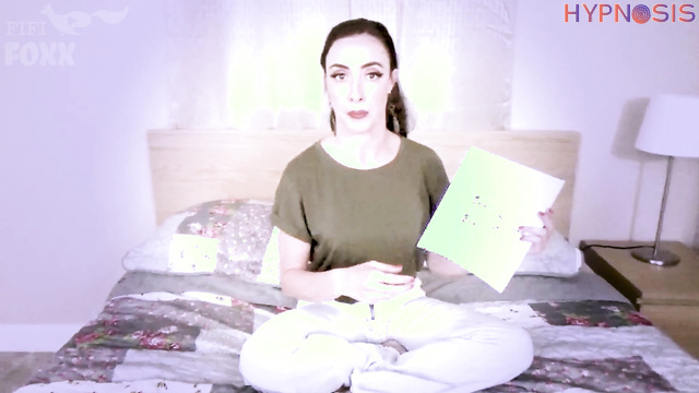 Fifi Foxx Fantasies - Step-mommy brainwashed for an impregnation lesson
