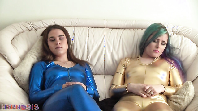 Entrancement - The guy controls the minds of girls and makes them try on different outfits