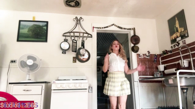 Studio 31266 - Tiffany controlled by magic with a robot conversion helmet