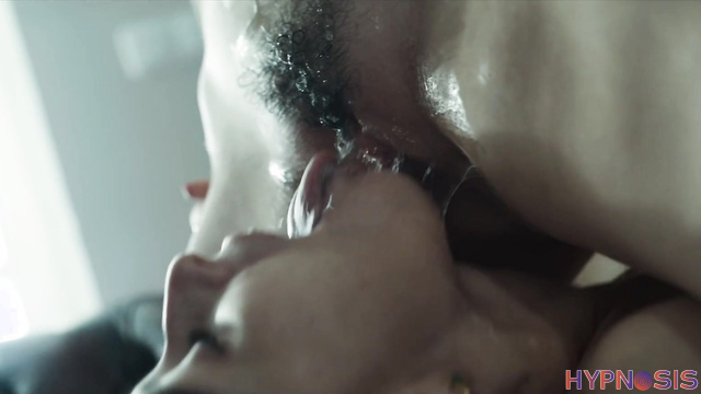 Parasited - The house took control of the girls with lesbian sex