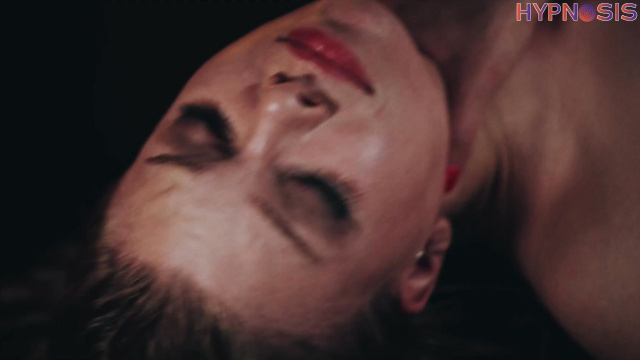 Vampired - Ashby Winter, Amirah Adara and Sata Jones oral scenes (vampire cunni)
