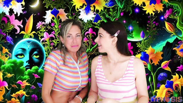 Umiliati Offesi - Italian Story - Colorful visual hypnosis with two girls