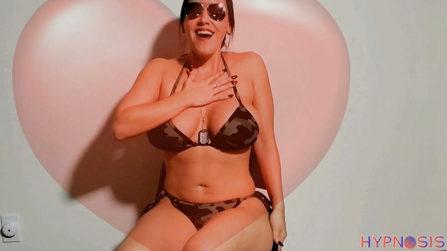 The Lgz Clip Store - The Invisible Tickling of Major Megan Jones