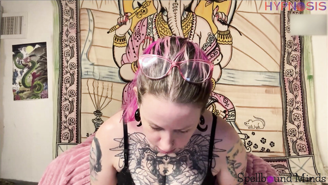 Spellbound Minds - Lady Lazarus - Sexy tattooed girl experiences an orgasm under hypnosis