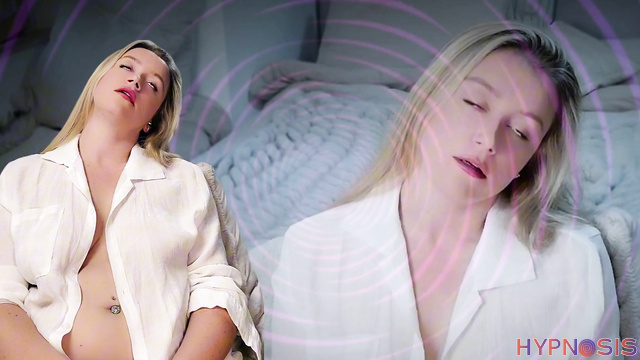 PrettyBlank - Blonde became an obedient girl under hypnosis