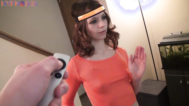 GG Fetish Media - Phoebe - Guy took over the mind of a cute girl and controls her