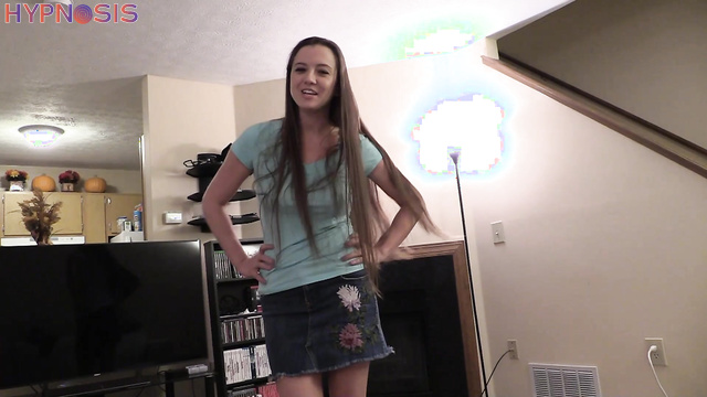 GG Fetish Media - Sweet girl undresses and poses under hypnosis