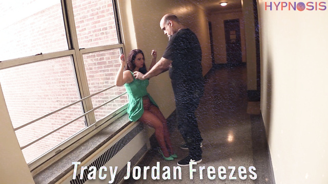 All About Eve - Tracy Jordan - Guy undresses a juicy frozen brunette