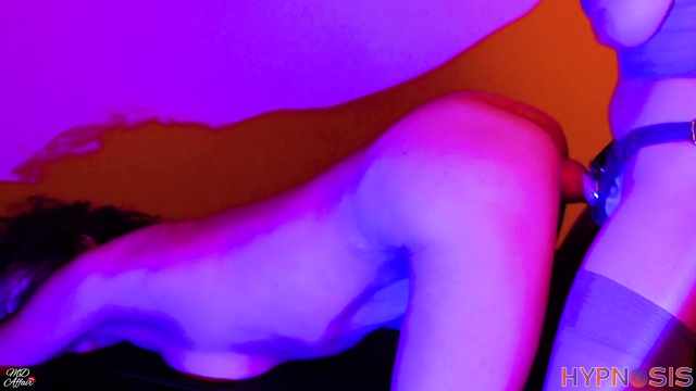 SavvyStar & YourFavoriteMomm - Hypnotized SavvyStar transformed into a submissive pet