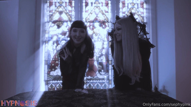 Spoopybeans & Sephynk - Vampire sluts Sephynk & Spoopybeans hypnotized by a Demon