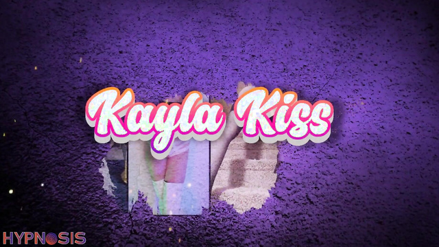 Kayla Kiss - Fantasy, boots and dirty talk, rebooting the malfunctioning fembot