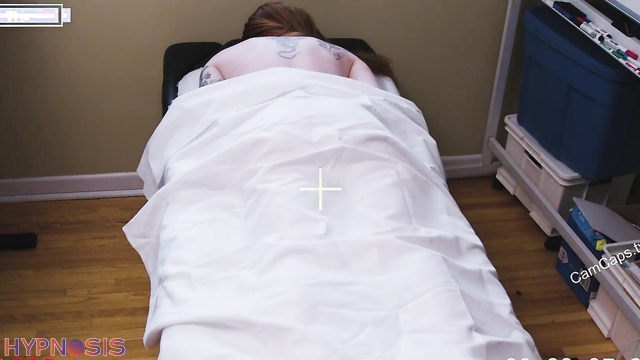 Massage Viper - Big tits bebe enjoys a deep massage and fingering