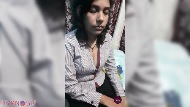 Girls Deeply Hypnotized - Joha - Brunette falls into a trance during hypnosis