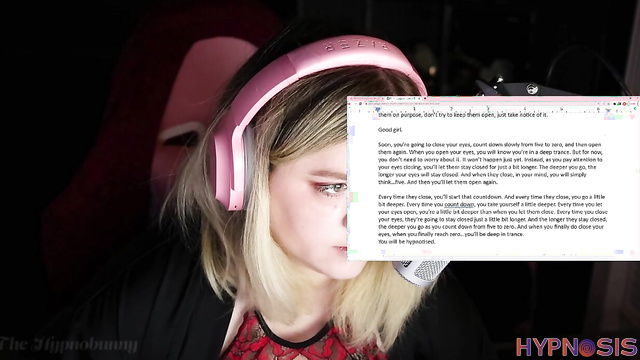 The Hypnobunny - Busty blonde enters a hypnotic trance