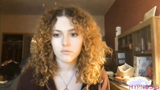 Hypnosis Requests - Sexy curly girl goes into a trance