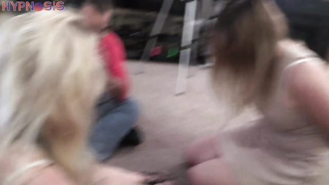 Girls Gone Hypnotized - Lily & Koa - Subjugating juicy girls with hypnosis
