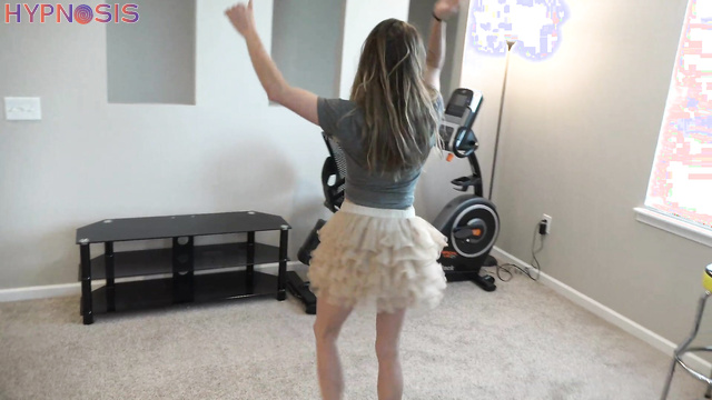 Girls Gone Hypnotized - Liv - Sexy blonde milf obeys and follows commands topless