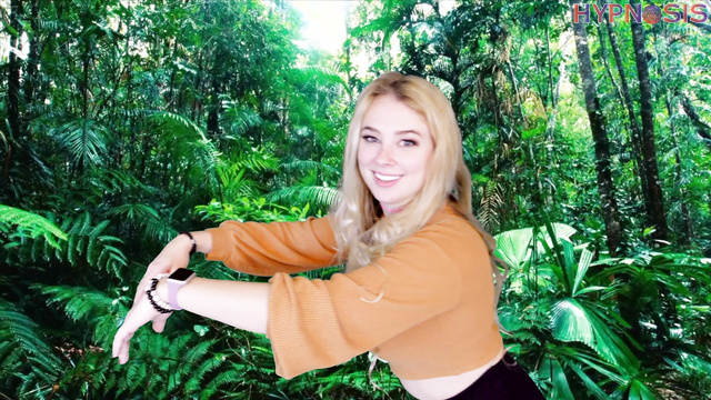 GGH - Lily & Kaa - Sweet blonde under hypnosis follows commands and shows her feet
