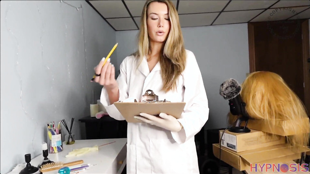 Sabrina Vaz - Sexy blonde doctor caresses your dick with her mouth