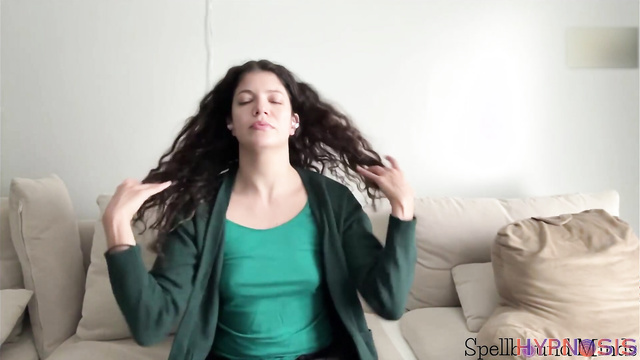 Spellbound Minds - Beatrice - Sexy brunette massages her sweet feet under hypnosis