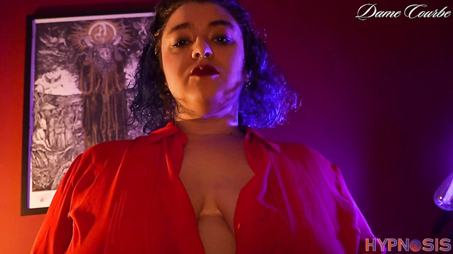 Action with Dame Courbe leading to a state of complete visual obsession