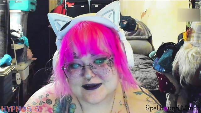 Spellbound Minds - Mara - BBW tattoo girl gets orgasm from hypnosis