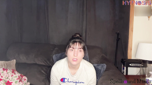 Spellbound Minds - Jade & Jeff - Juicy brunette submits to her master under hypnosis