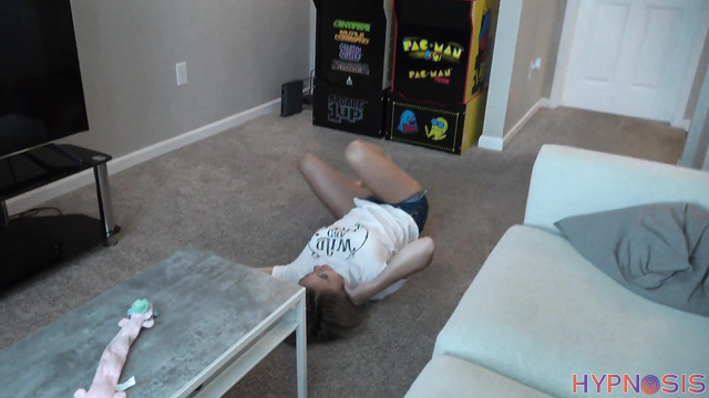 Girls Gone Hypnotized - Taylor’s eyes go blank as she obeys the erotic commands